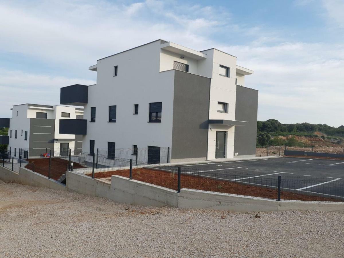 Black&White 2 Apartment Krk Island Exterior photo