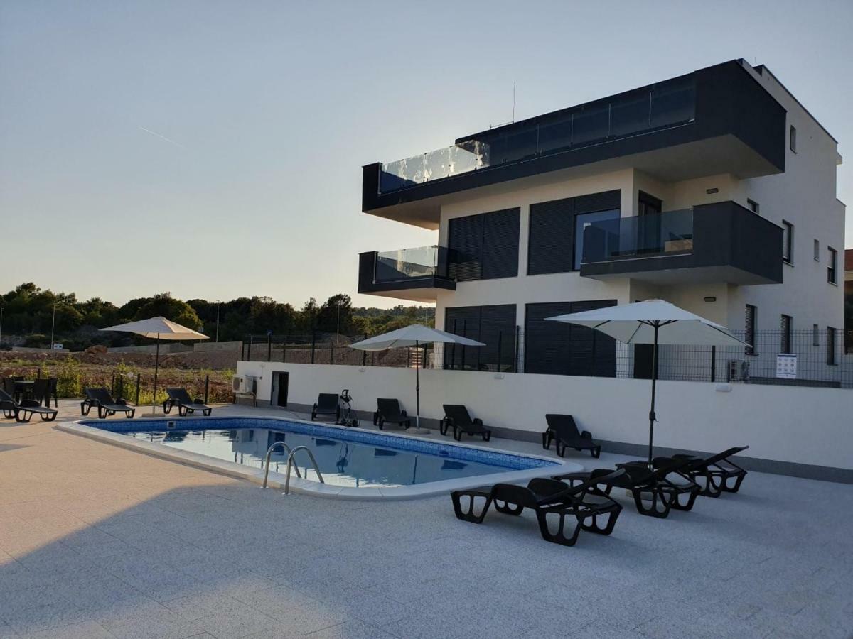 Black&White 2 Apartment Krk Island Exterior photo